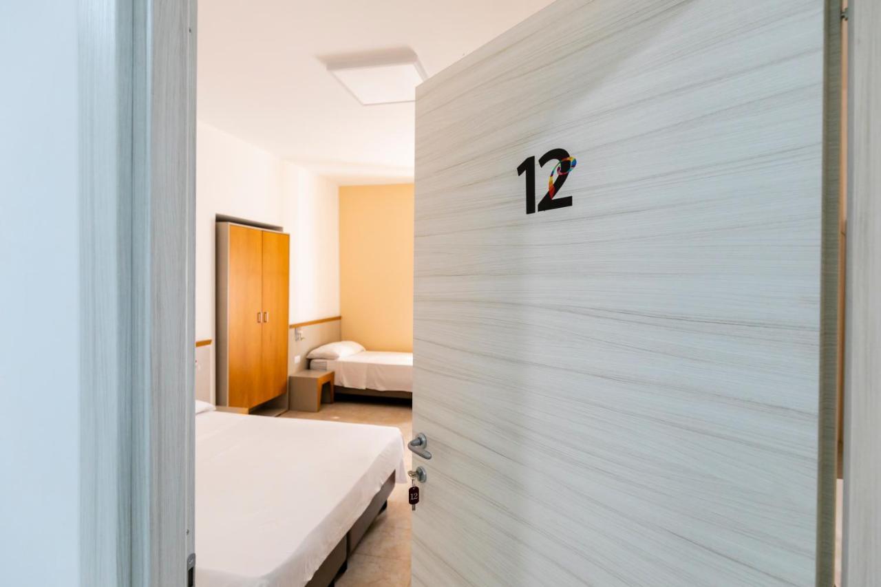 Spira Mirabilis Napoli Hotel Exterior photo